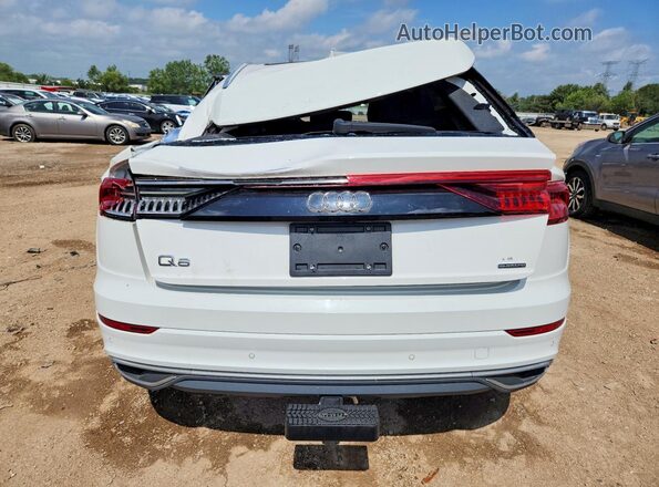 WA1AVAF1XKD019768 2019 AUDI Q8 White Հետևի տեսք