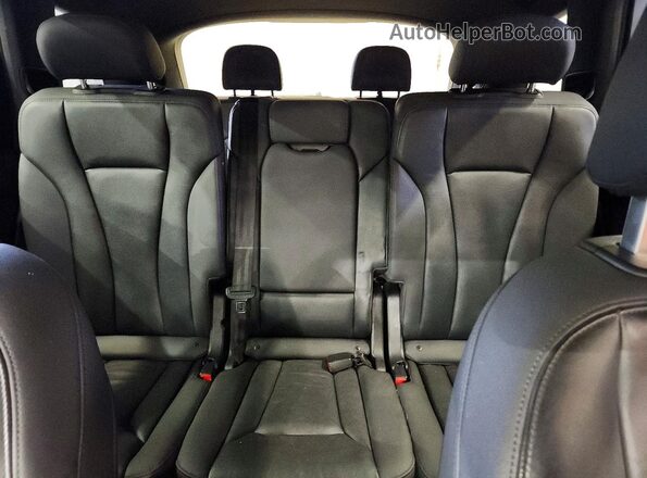 WA1AXAF72MD016963 2021 AUDI Q7 White უკანა სავარძლების ხედი