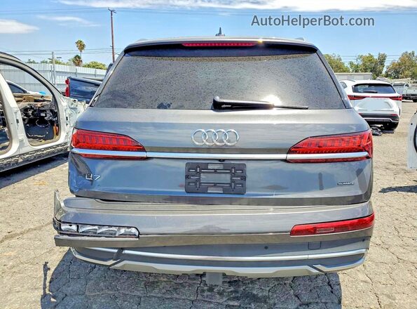 WA1AXAF73MD015417 2021 AUDI Q7 Charcoal Rear view