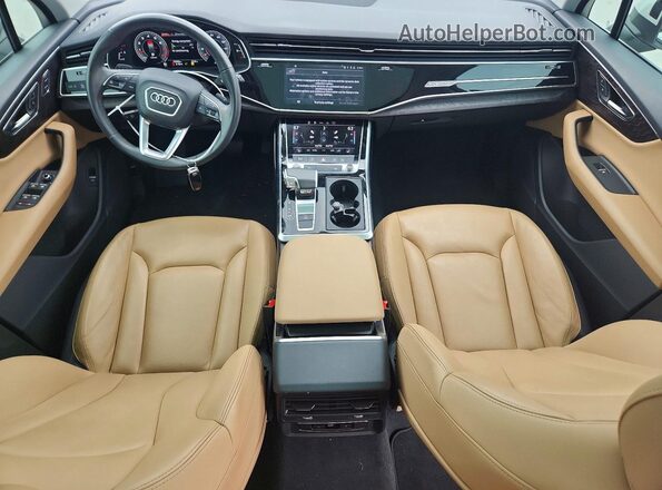 WA1AXAF79MD033114 2021 AUDI Q7 White Dashboard view
