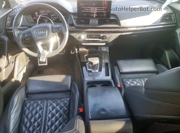 WA1B4AFY5R2050548 2024 AUDI SQ5 Black Առջևի վահանակի տեսք