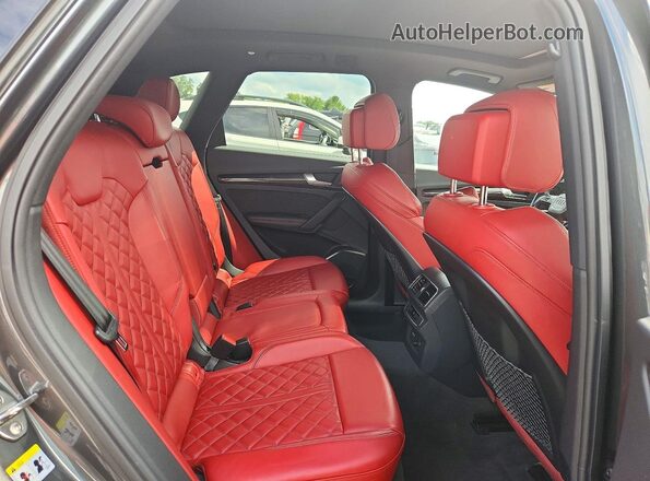 WA1B4AFY6K2040360 2019 AUDI SQ5 Серебряный Вид задней части салона
