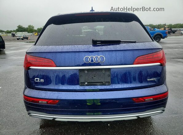WA1BAAFY0M2016891 2021 AUDI Q5 Blue Widok z tyłu