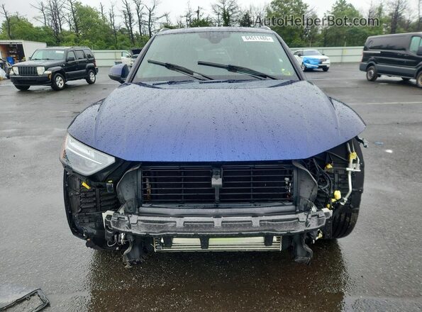 WA1BAAFY0M2016891 2021 AUDI Q5 Blue Widok z przodu