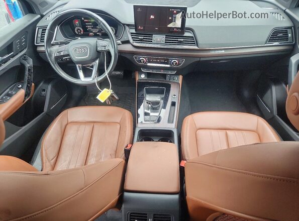 WA1BAAFY0M2016891 2021 AUDI Q5 Blue Widok deski rozdzielczej