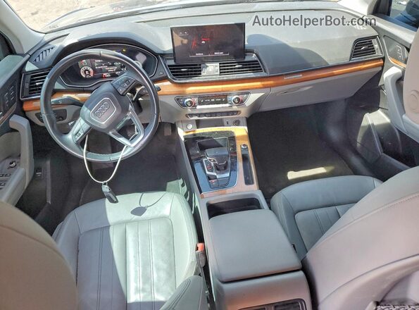 WA1BAAFY0M2020620 2021 AUDI Q5 Black Вид панелі приладів