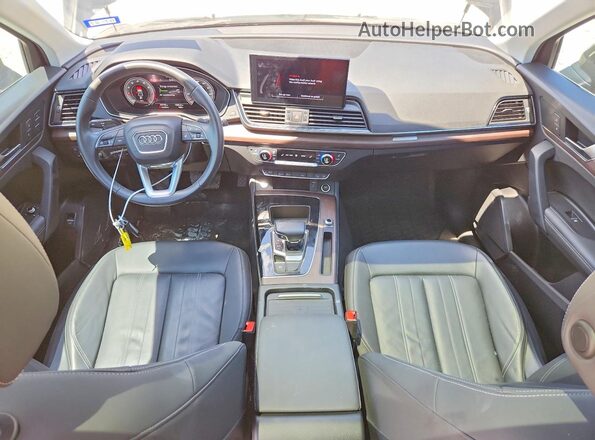 WA1BAAFY2M2035653 2021 AUDI Q5 Black Vista del salpicadero