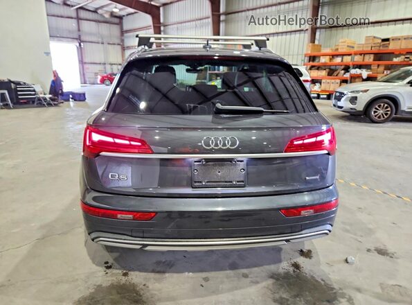 WA1BAAFY3M2012110 2021 AUDI Q5 Gray Widok z tyłu