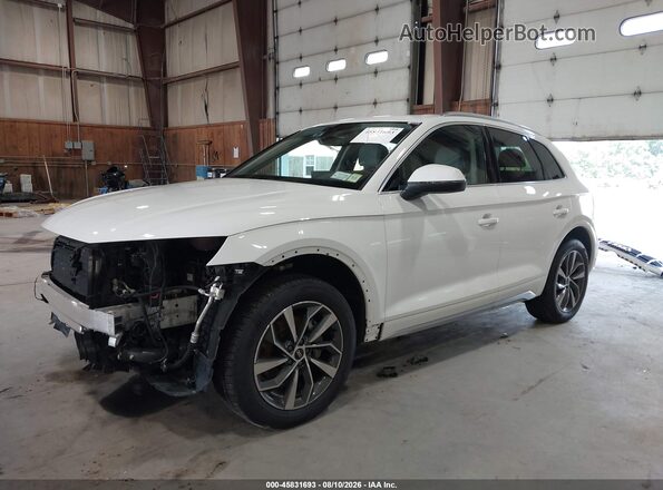 WA1BAAFY3M2065096 2021 AUDI Q5 Белый Передняя левая четверть