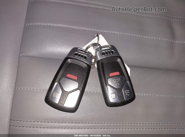 WA1BAAFY3M2065096 2021 AUDI Q5 Белый Вид панели приборов