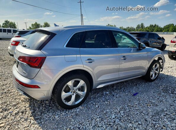 WA1BAAFY4M2008860 2021 AUDI Q5 Серебряный Задняя правая четверть