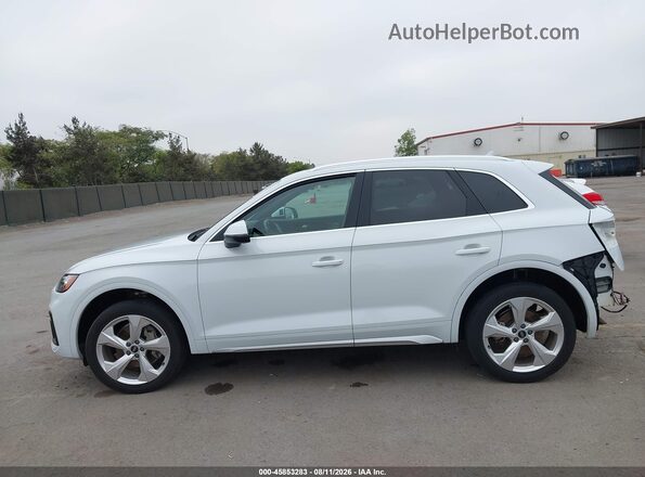 WA1BAAFY4M2020958 2021 AUDI Q5 White Vista interior de 360 grados