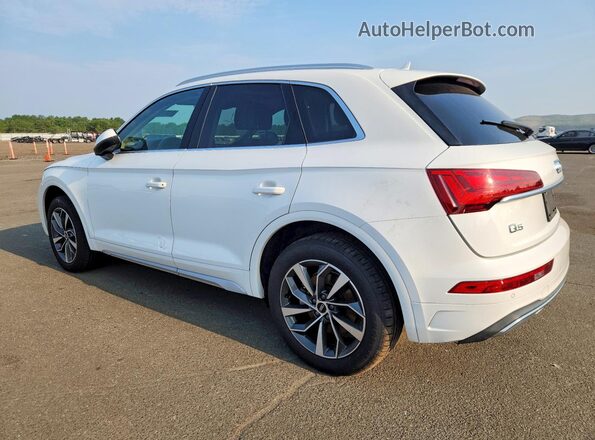 WA1BAAFY4M2051272 2021 AUDI Q5 White Trasero izquierdo