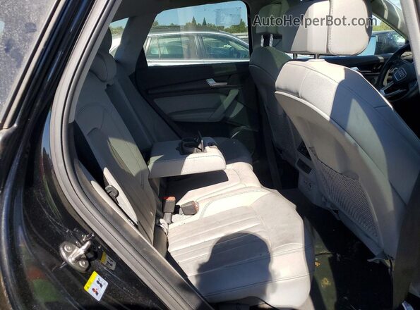 WA1BAAFY6M2105672 2021 AUDI Q5 Black უკანა სალონის ხედი