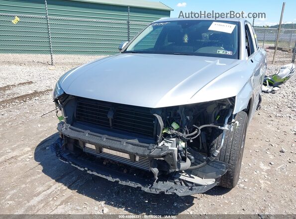 WA1BAAFY7M2042694 2021 AUDI Q5 Silver Widok z przodu