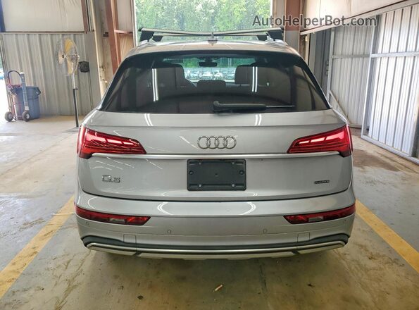 WA1BAAFY7M2140205 2021 AUDI Q5 Silver Widok z tyłu