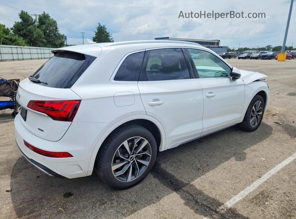 WA1BAAFY8M2104765 2021 AUDI Q5 White Trasero derecho