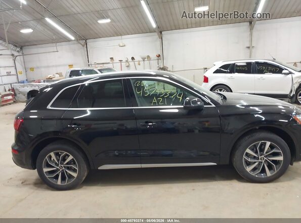 WA1BAAFYXM2005462 2021 AUDI Q5 Black Սալոնի հետևի տեսք