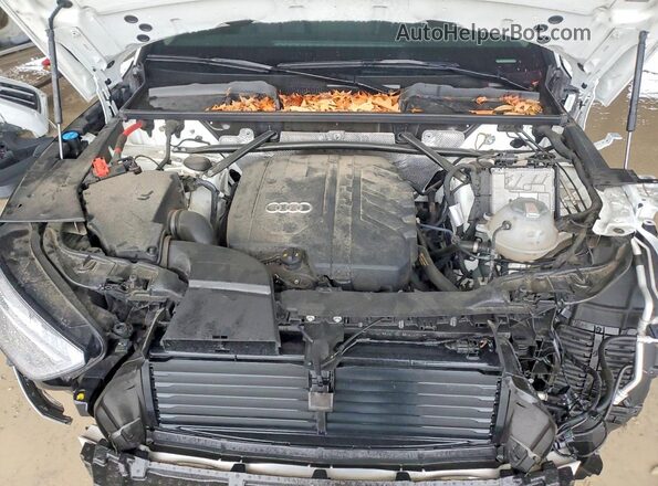 WA1BAAFYXM2101978 2021 AUDI Q5 White Շարժիչի բաժամունքի տեսք