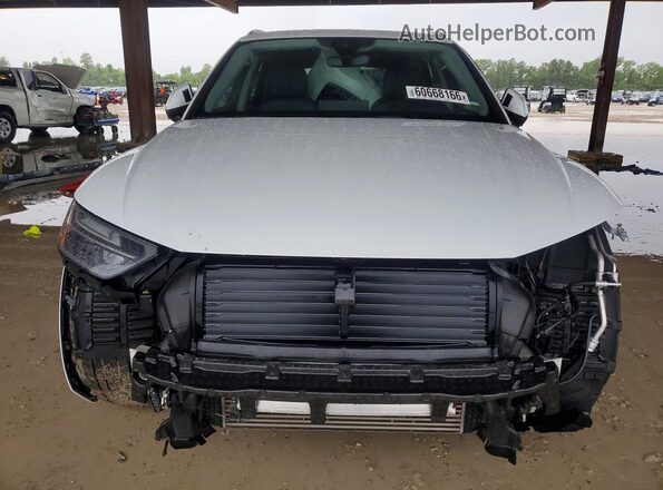 WA1BAAFYXM2101978 2021 AUDI Q5 White Դիմացի տեսք