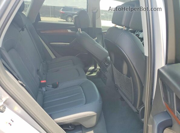 WA1BBAFY6P2029727 2023 AUDI Q5 Silver Rear seats view