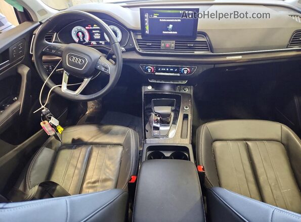 WA1BBAFY8R2038903 2024 AUDI Q5 Black წინა პანელის ხედი