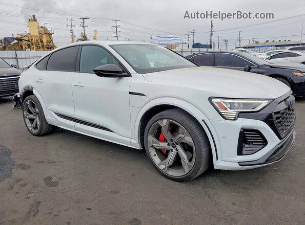 WA1BCBGE3RB045510 2024 AUDI SQ8 White Front right
