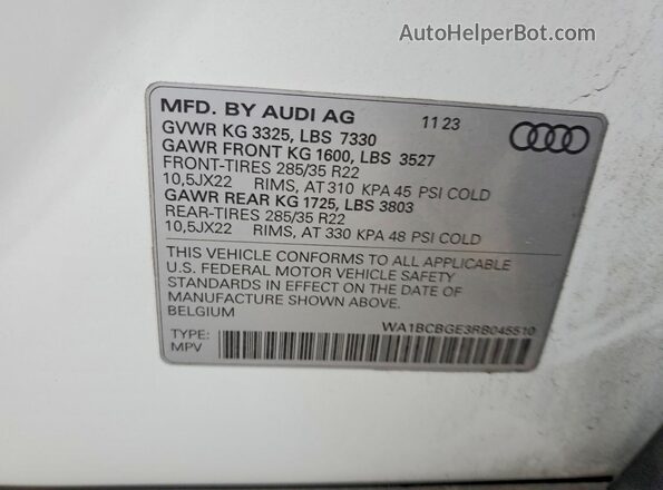 WA1BCBGE3RB045510 2024 AUDI SQ8 White 360 interior view