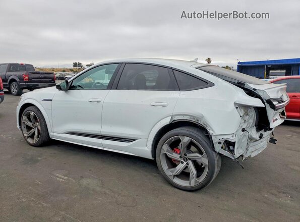 WA1BCBGE3RB045510 2024 AUDI SQ8 White Rear left