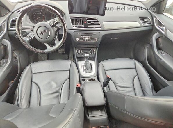 WA1BCCFS0JR024042 2018 AUDI Q3 Black Dashboard view