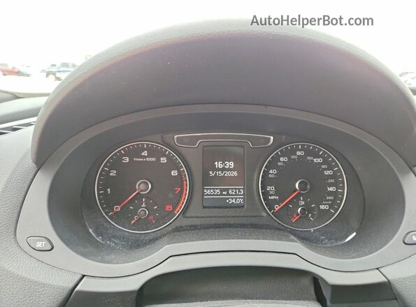 WA1BCCFS0JR024042 2018 AUDI Q3 Black Instrument cluster view