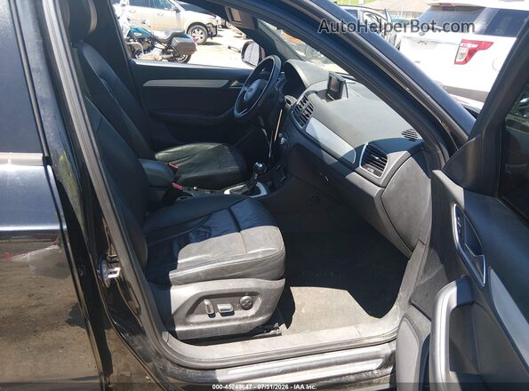 WA1BCCFS1JR020310 2018 AUDI Q3 Черный Вид салона спереди
