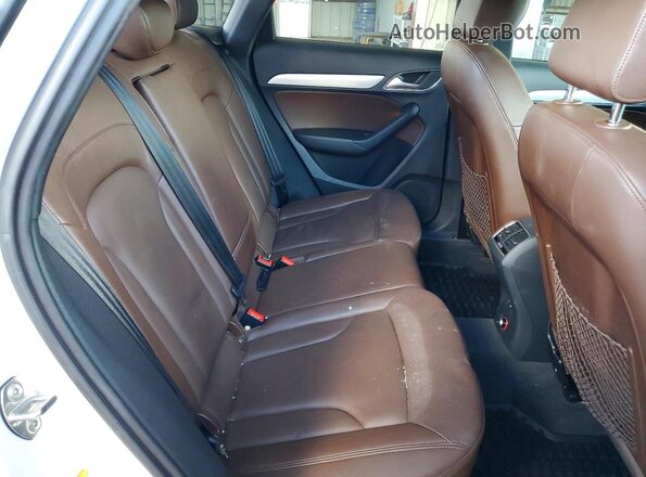 WA1BCCFS1JR021604 2018 AUDI Q3 White Вид задніх сидінь