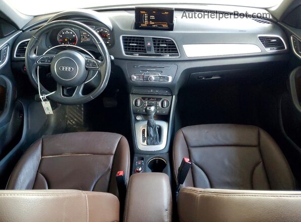 WA1BCCFS1JR021604 2018 AUDI Q3 White Вид панелі приладів