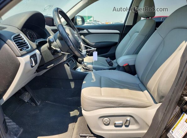 WA1BCCFS2HR013845 2017 AUDI Q3 Black წინა სალონის ხედი