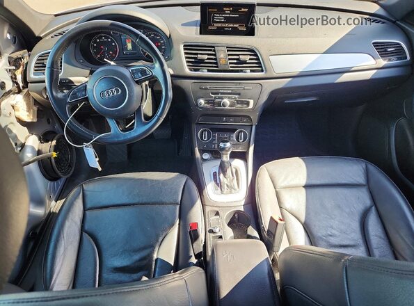 WA1BCCFS2JR031803 2018 AUDI Q3 Серебряный Вид панели приборов