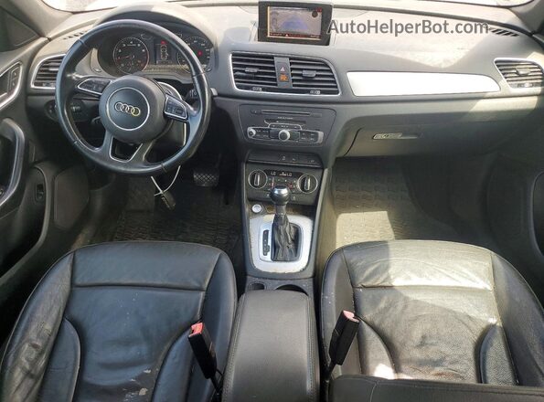WA1BCCFSXHR017013 2017 AUDI Q3 Black Widok deski rozdzielczej