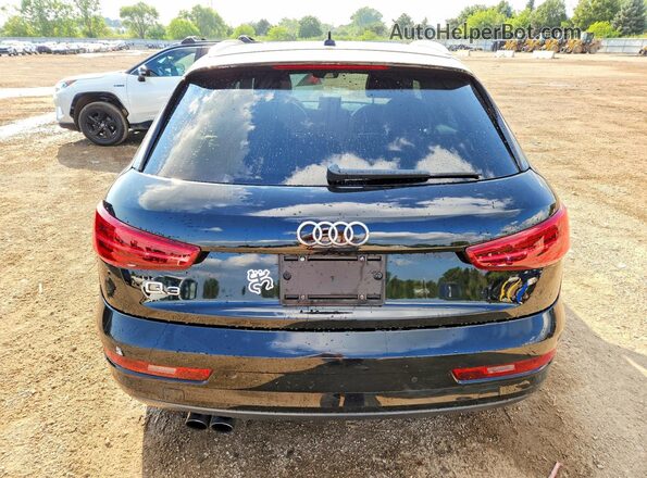 WA1BCCFSXJR006406 2018 AUDI Q3 Black Widok z tyłu