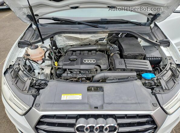 WA1BCCFSXJR023433 2018 AUDI Q3 White Շարժիչի բաժամունքի տեսք