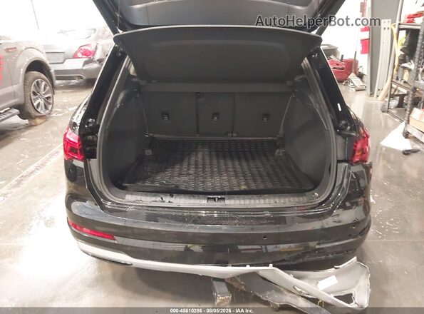 WA1BECF30K1080422 2019 AUDI Q3 Black 
