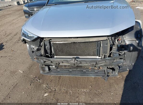 WA1BECF34L1072017 2020 AUDI Q3 Silver Սարքավորումների վահանակի տեսք