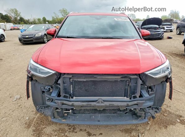 WA1BECF35K1085115 2019 AUDI Q3 Red Front view