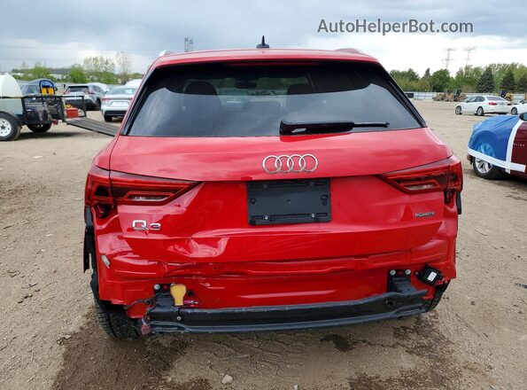 WA1BECF35K1085115 2019 AUDI Q3 Red Rear view