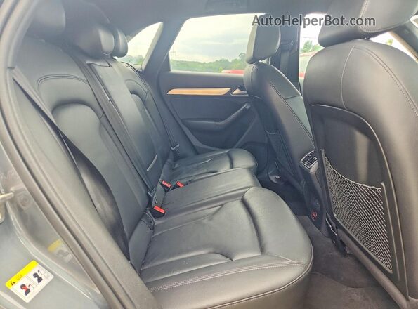 WA1BFCFS6GR013644 2016 AUDI Q3 Серый Вид задней части салона