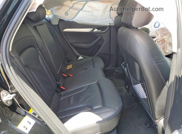 WA1BFCFS8GR003326 2016 AUDI Q3 Black Սալոնի հետևի տեսք