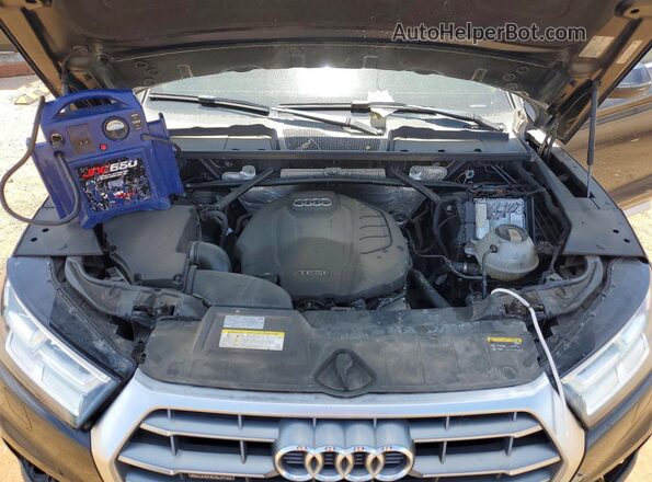 WA1BNAFY0L2072297 2020 AUDI Q5 Blue Rear interior view