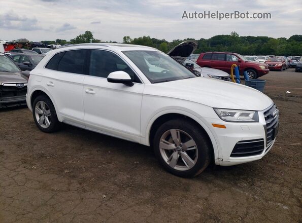 WA1BNAFY1J2211432 2018 AUDI Q5 Белый Передняя правая четверть