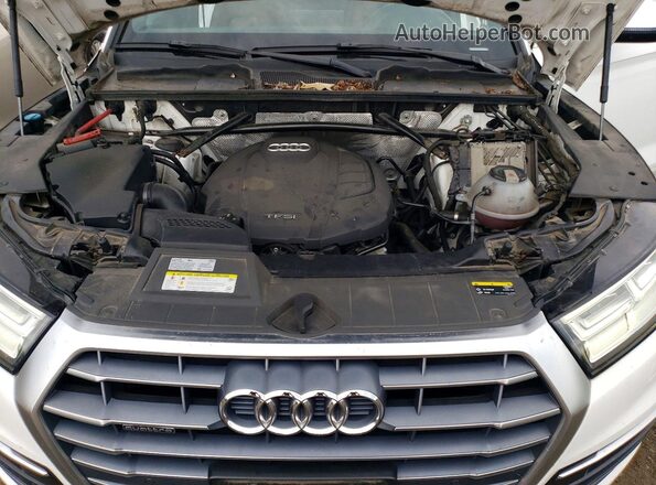 WA1BNAFY1J2211432 2018 AUDI Q5 Белый Вид задней части салона