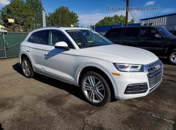 WA1BNAFY2J2010798 2018 AUDI Q5 White Rear view