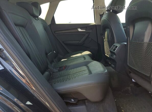 WA1BNAFY2J2211696 2018 AUDI Q5 Charcoal Widok wnętrza z tyłu
